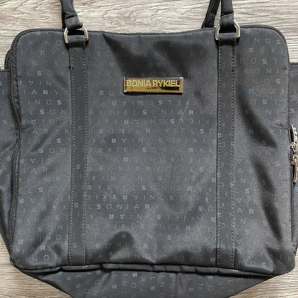 Sonia Rykiel no computer